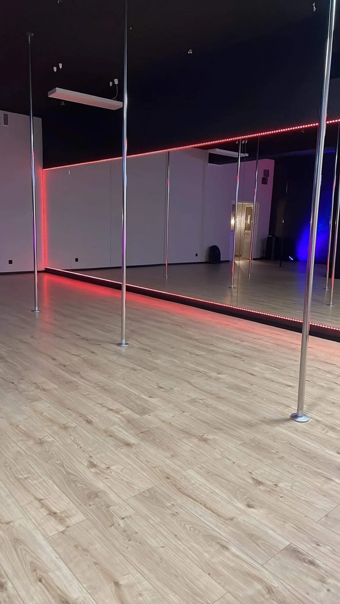 Angi Bit Centrum Tańca i Pole Dance