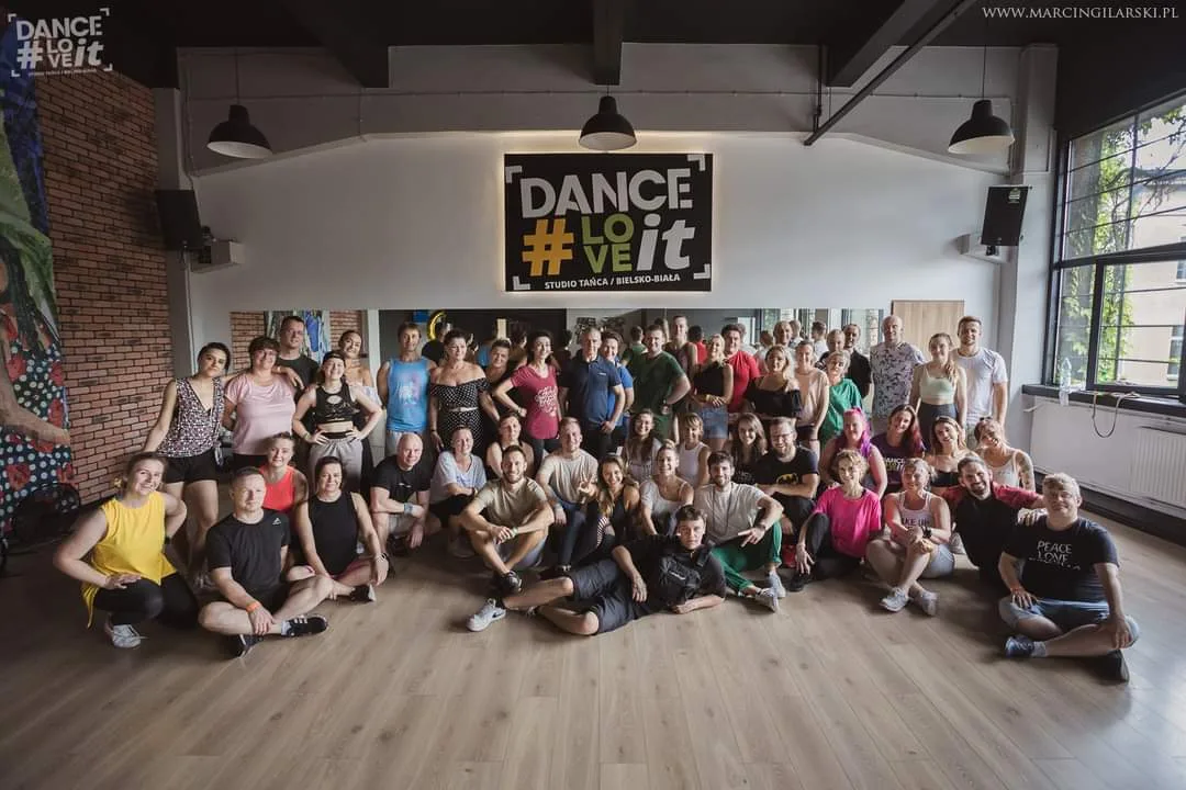 DANCE#LOVEit & Corazon Szkoła Tańca