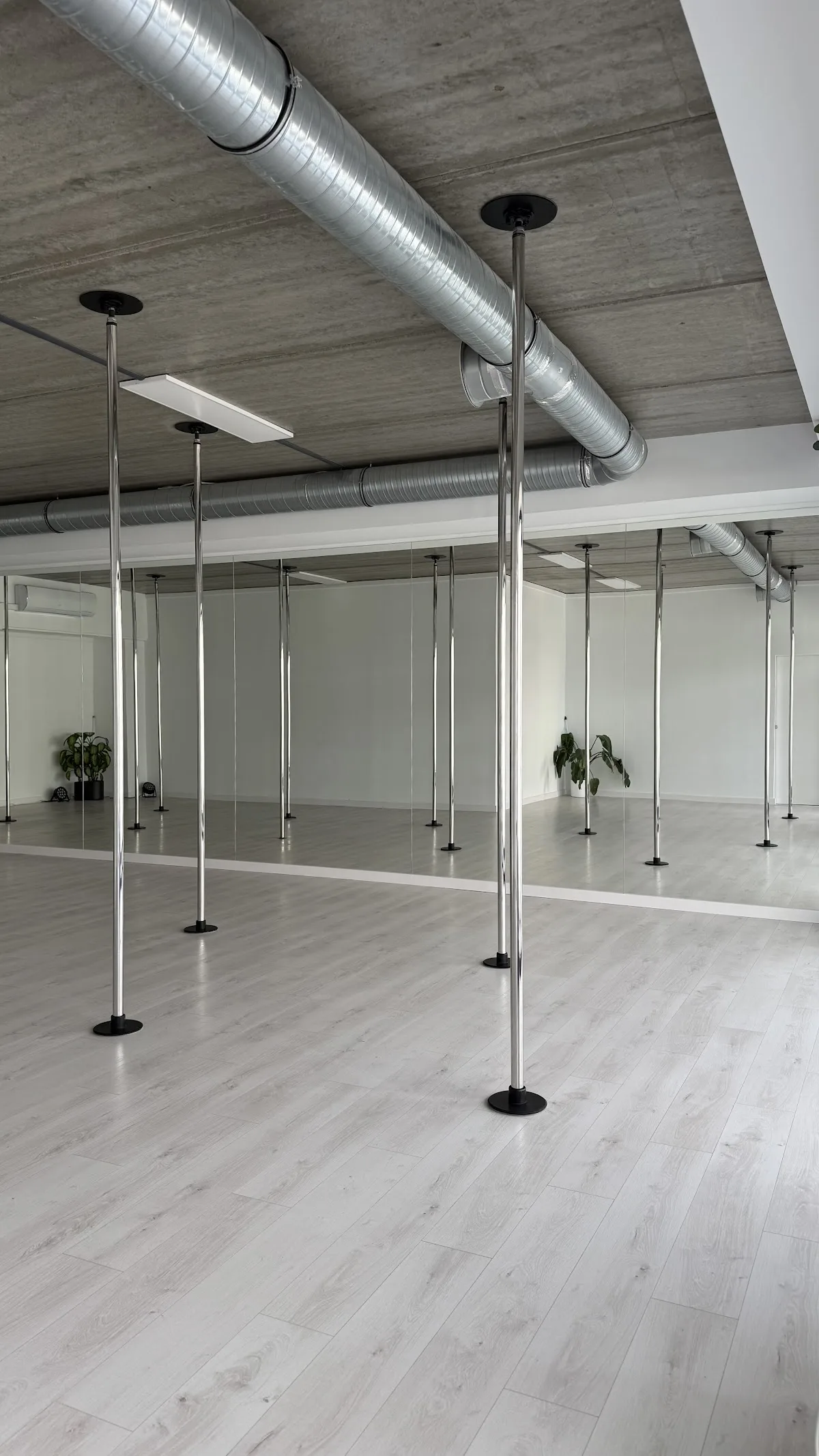 Monross Pole Dance Academy